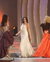 MISS-GAL-2011-FINALE-17