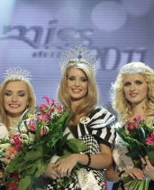 MISS-GAL-2011-FINALE-40