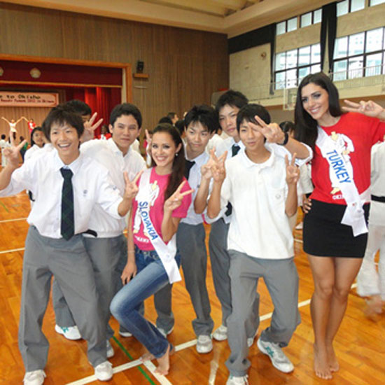 Krajčovičová: Na Miss International dostali aj kurz karate